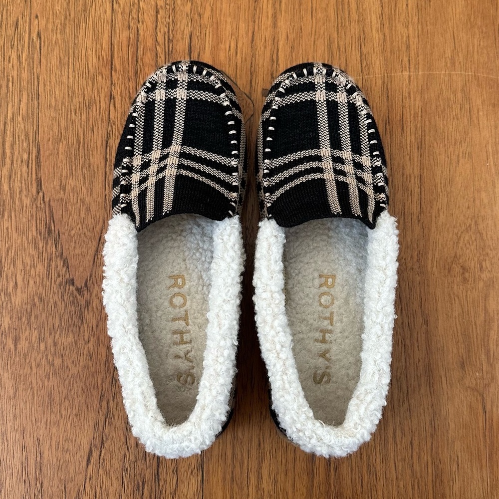 The Slipper- Rothy’s - Picture 3 of 10